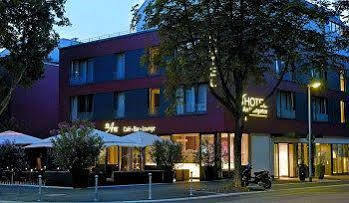 Am Stadtgarten Hotel ไฟรบวร์กอิมไบรส์เกา ภายนอก รูปภาพ